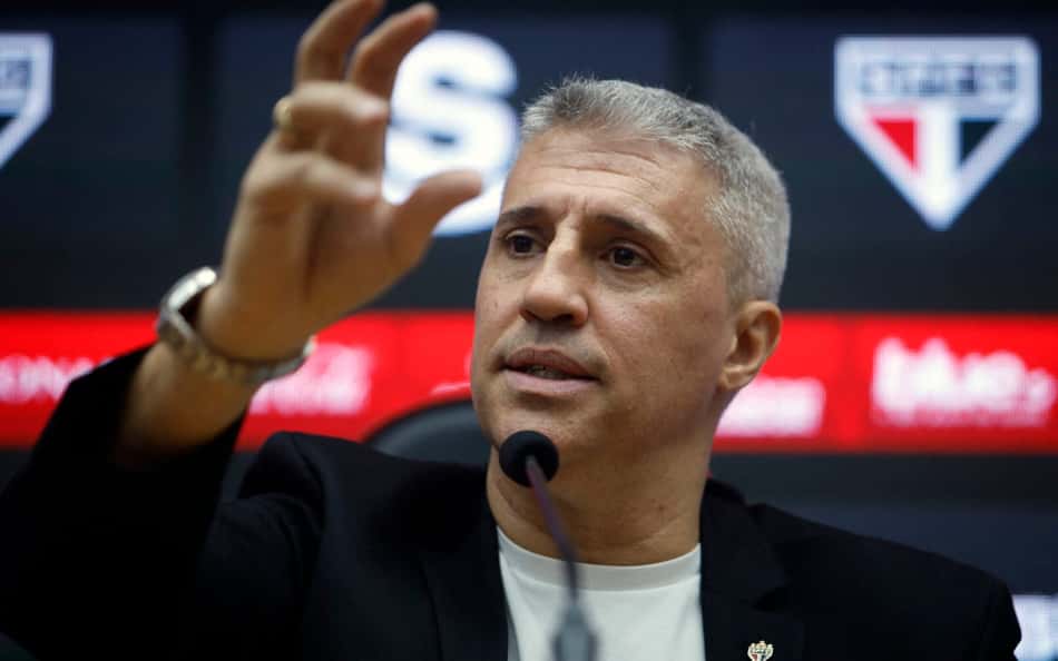 São Paulo: por que Crespo ainda não está no BID e como Zubeldía influencia?