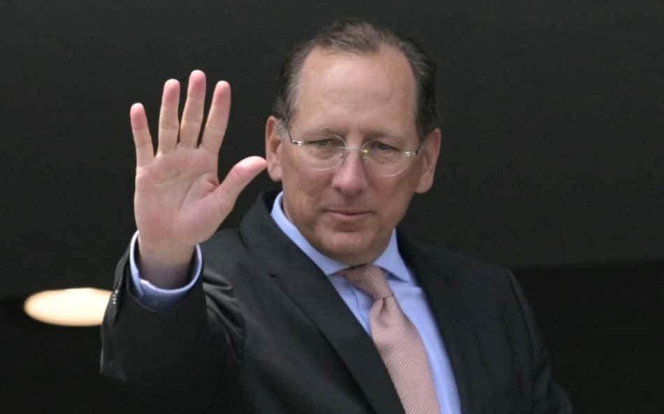 John Textor no Lincoln Field para acompanhar Palmeiras x Botafogo (Foto: Juan Mabromata/AFP)