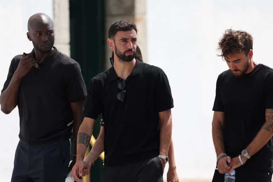 Bruno Fernandes, Danilo Pereira e André Horta - Funeral de Diogo Jota