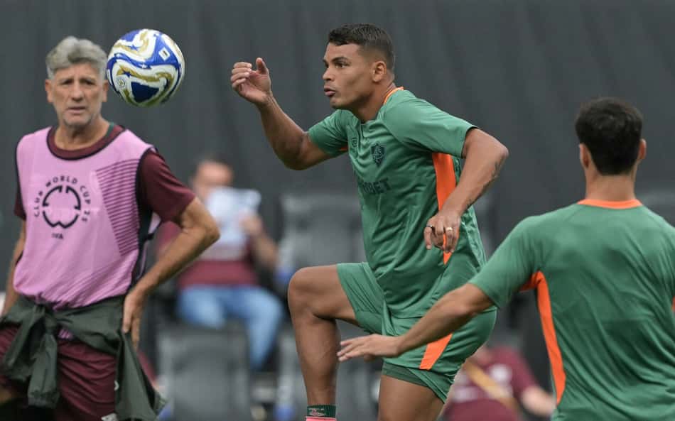 Renato pede convocação de Thiago Silva: 'Jogador de Copa do Mundo'