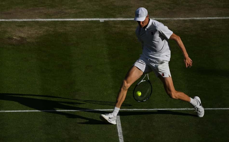 Sinner vence o ponto do dia, e título de Wimbledon rende memes; vídeo