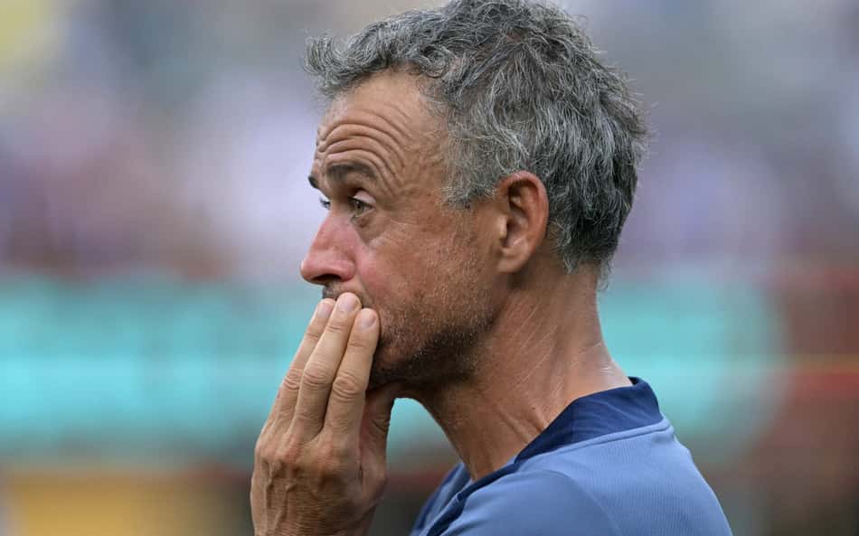 Luis Enrique se manifesta sobre agressão a João Pedro: 'Não tenho nada a acrescentar'