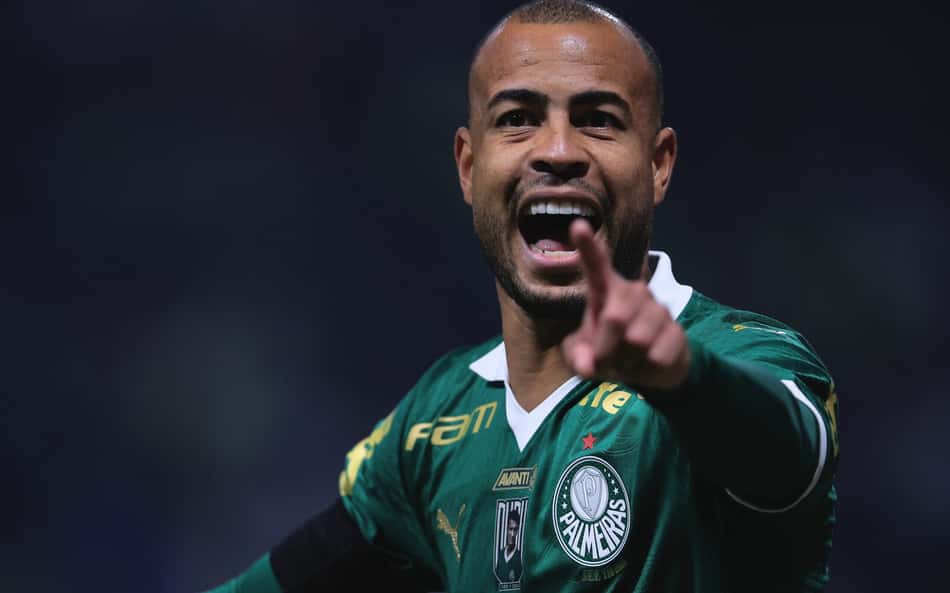 Palmeiras barra investida do Santos por defensor e mantém planejamento na janela