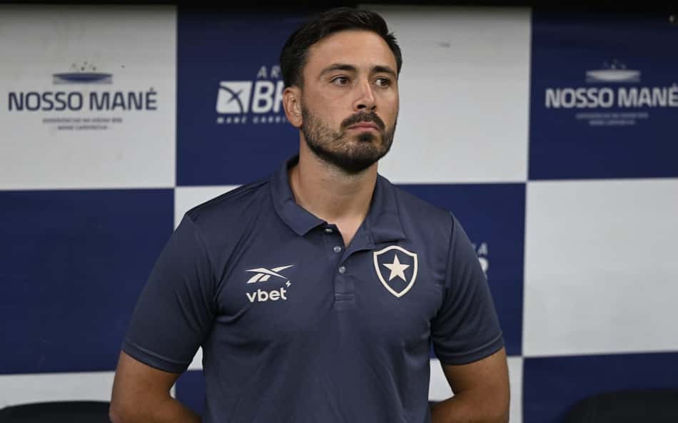 Botafogo define time para partida contra o Vitória; veja escalações