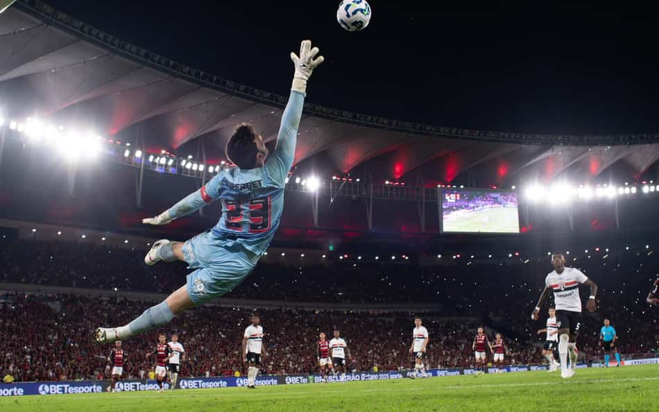 Rafael dispara sobre momento do São Paulo após derrota contra o Flamengo