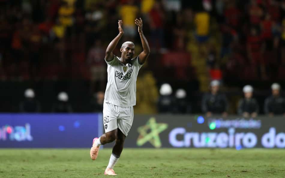 Herói do Botafogo, Cuiabano revela principal pedido de Ancelotti