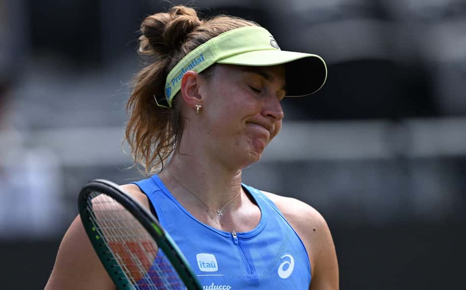Bia Haddad enfrenta a ucraniana Elina Svitolina em Bad Homburg (foto: Kirill KUDRYAVTSEV / AFP)
