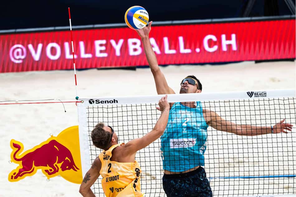 Boermans/de Groot x George/André na etapa de Gstaad (foto: volleyballworld)