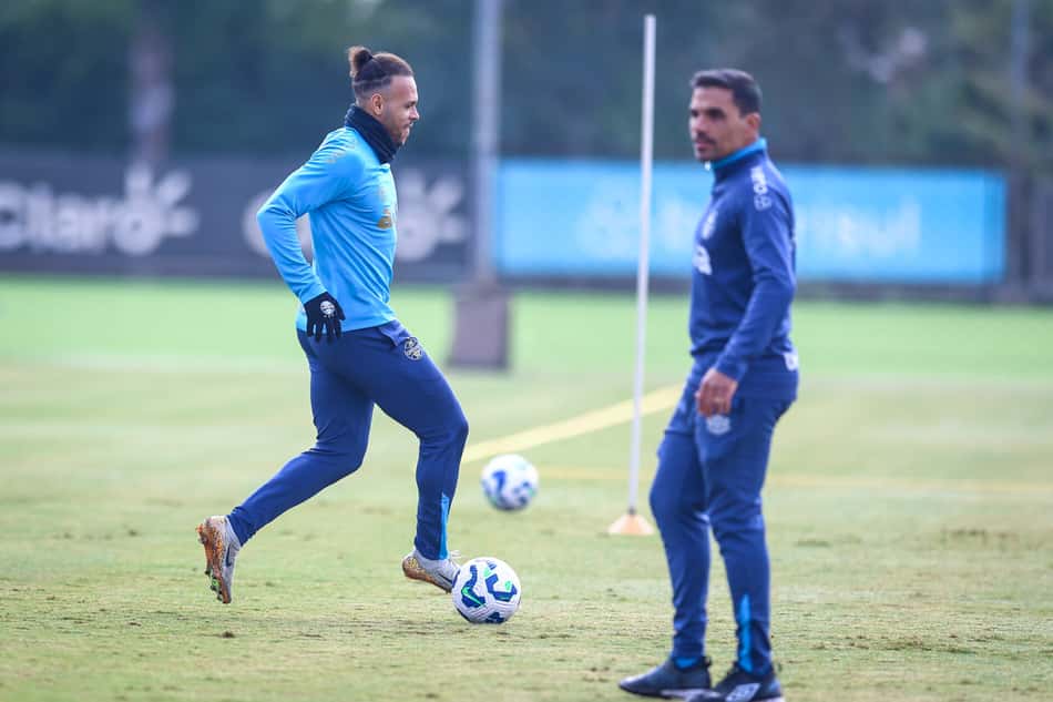 Braithwaite tem desconforto no tornozelo. (Foto: Lucas Uebel/Grêmio FBPA)