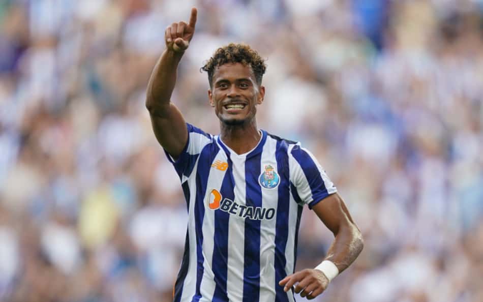 Feyenoord anuncia a contratação de Gonçalo Borges, alvo do Botafogo
