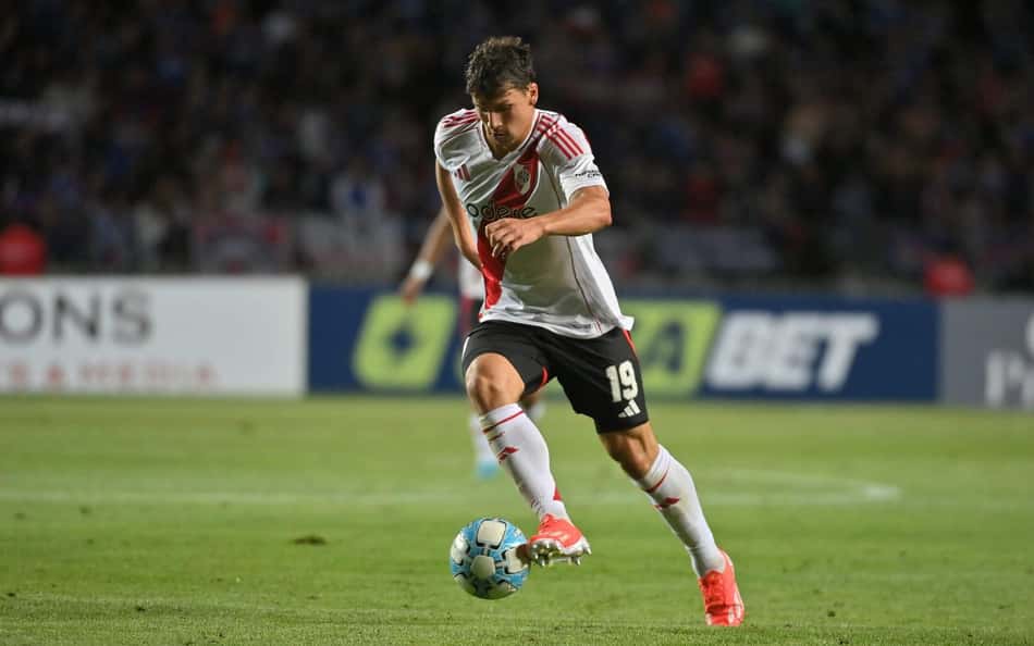 Veja quando Gonzalo Tapia deve chegar ao São Paulo
