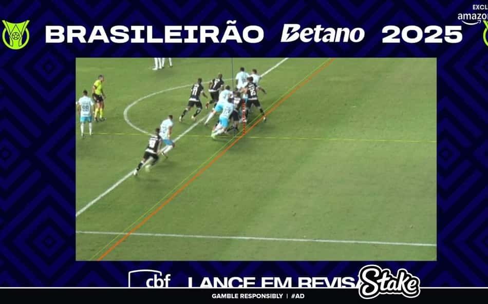 Torcedores do Vasco se revoltam na web após anulação de gol contra o Grêmio: 'Esculacho'