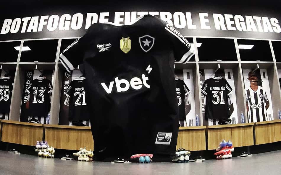 Com mudanças, Botafogo está escalado para duelo com o Corinthians; veja