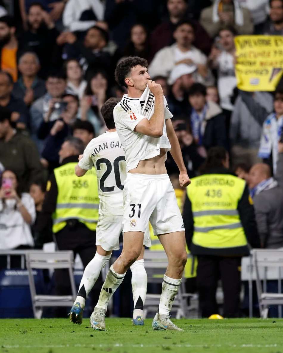 Jacobo Ramon em ação pelo Real Madrid (Foto: Reprodução/Instagram)