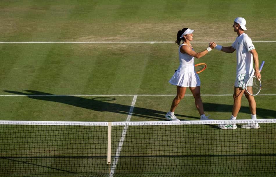 Luisa Stefani e Joe Salisbury vão à final de duplas mistas em Wimbledon (foto: WTA/AELTC)