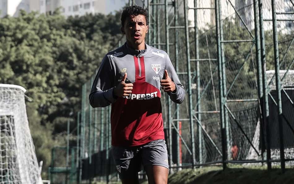 São Paulo tem sinal positivo em recuperação de Luiz Gustavo