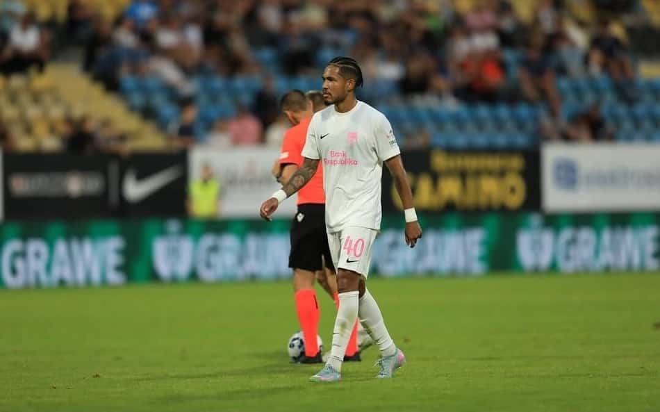 Nogueira comemora 'primeiro passo' após vitória do Sabah pela Conference League