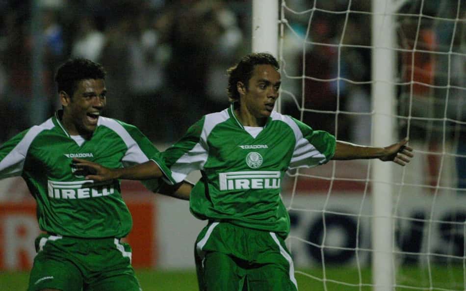 Por onde anda Lúcio, ex-lateral de Palmeiras e Grêmio?