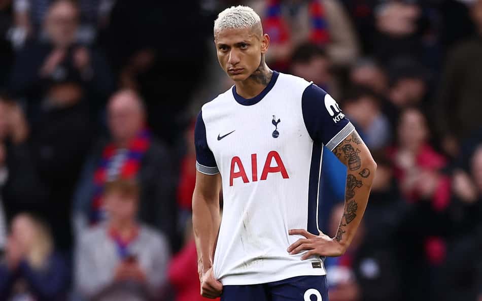 Richarlison pode estar de saída do Tottenham, segundo jornal britânico