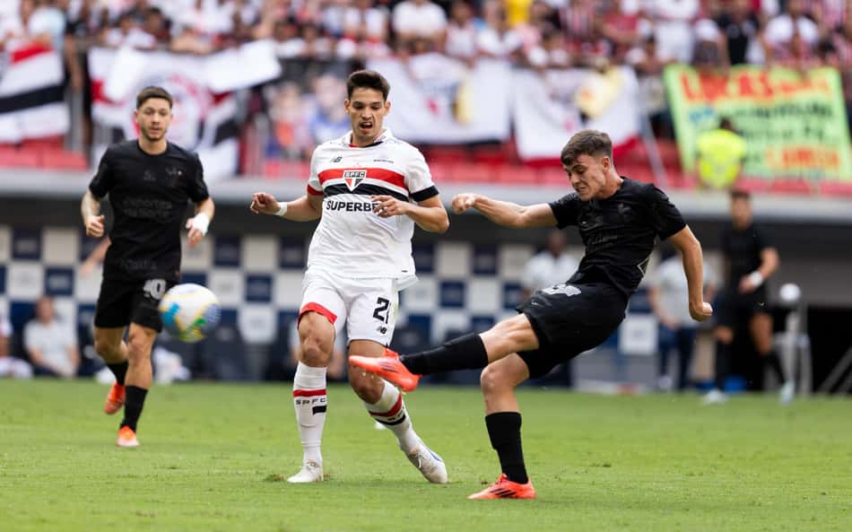 Vidente faz previsão para São Paulo x Corinthians pelo Brasileirão