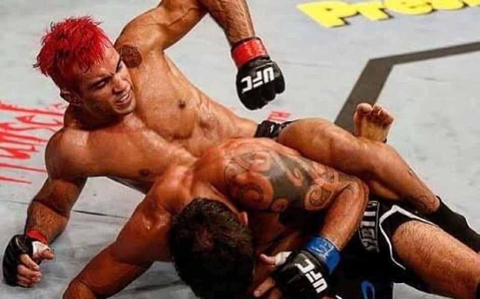 Ex-lutador brasileiro do UFC é preso por violência doméstica na Flórida