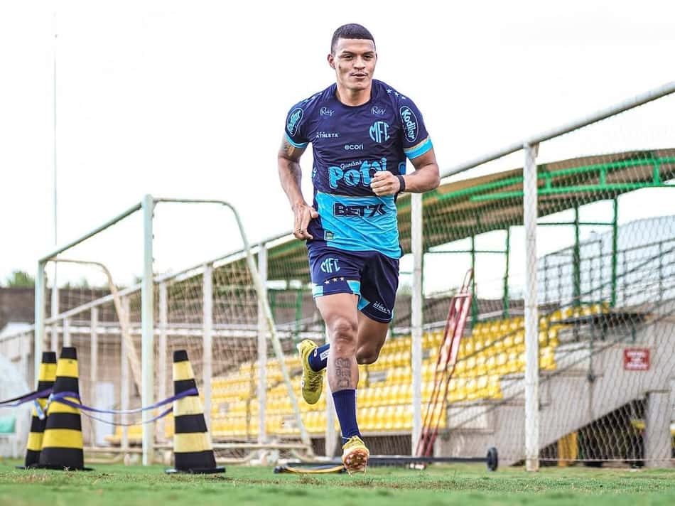 Negueba em treino do Mirassol (Foto: redes sociais)