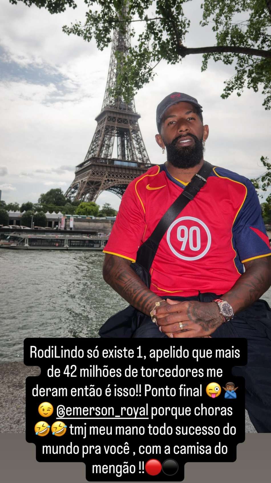 Ex-Flamengo, Rodinei responde comparações e manda recado a Emerson Royal
