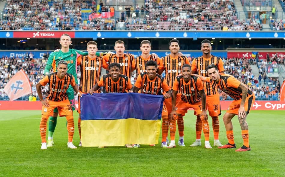 Melhores momentos: Shakhtar bate o Besiktas e avança na Europa League