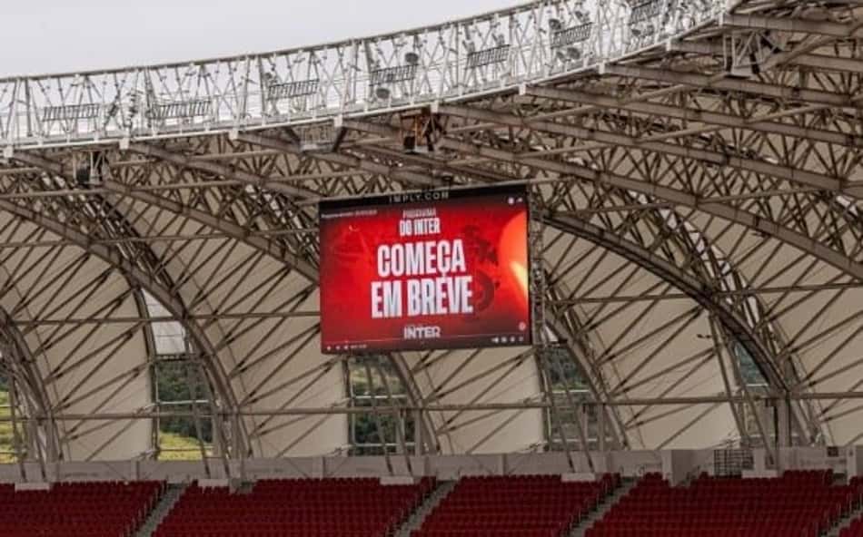Internacional inaugura telões mais tecnológicos no Beira-Rio