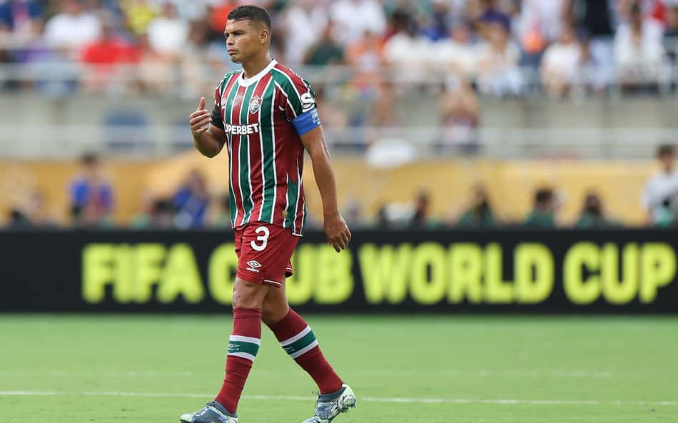 Cachorro que previu vitórias anteriores crava Fluminense x Chelsea
