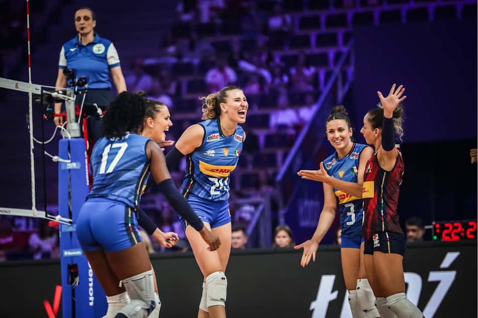 Itália 3 x 0 Estados Unidos, pela VNL feminina (foto: volleyballworld)