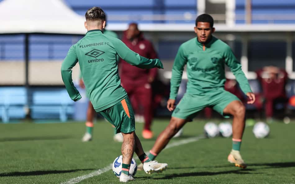 Opinião do torcedor: tricolores dariam chance a lateral da base contra o Internacional