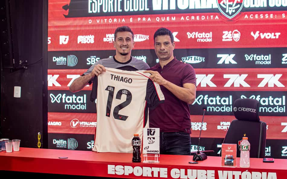 Ex-São Paulo, Thiago Couto revela idolatria por Ceni e quer ser titular no Vitória