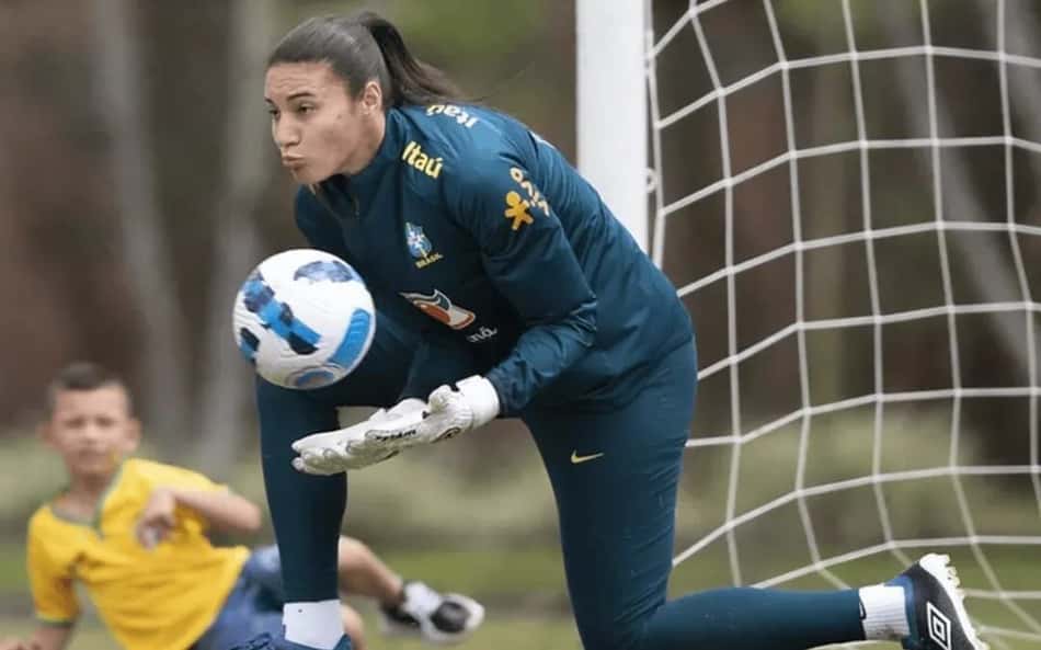 Expulsa contra a Colômbia, goleira da Seleção está fora da semifinal da Copa América Feminina