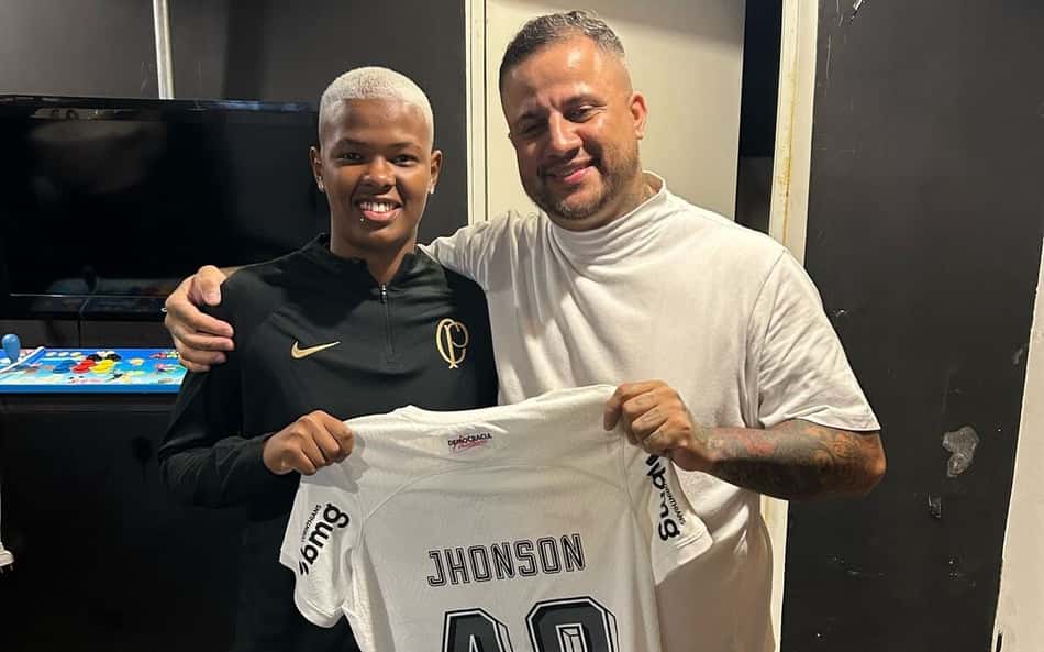 Barbeiro de Jhonson, do Corinthians, relembra emoção da primeira convocação à Seleção Brasileira