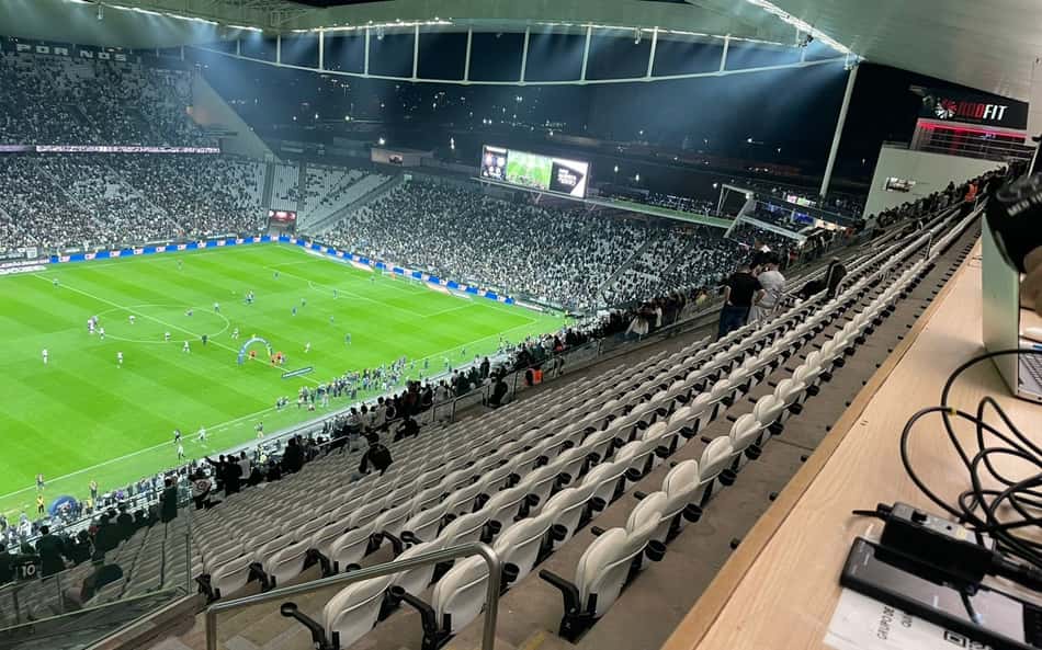 Corinthians registra menor público do ano na estreia da biometria facial