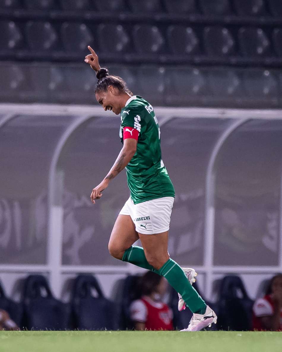 Poliana, zagueira do Palmeiras, é uma das lideranças da equipe. (Foto: João Brandino)