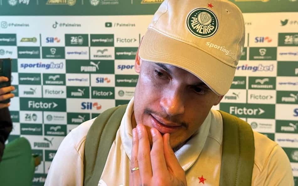 Palmeiras inicia preparação para jogo contra o Corinthians com alerta de Gómez