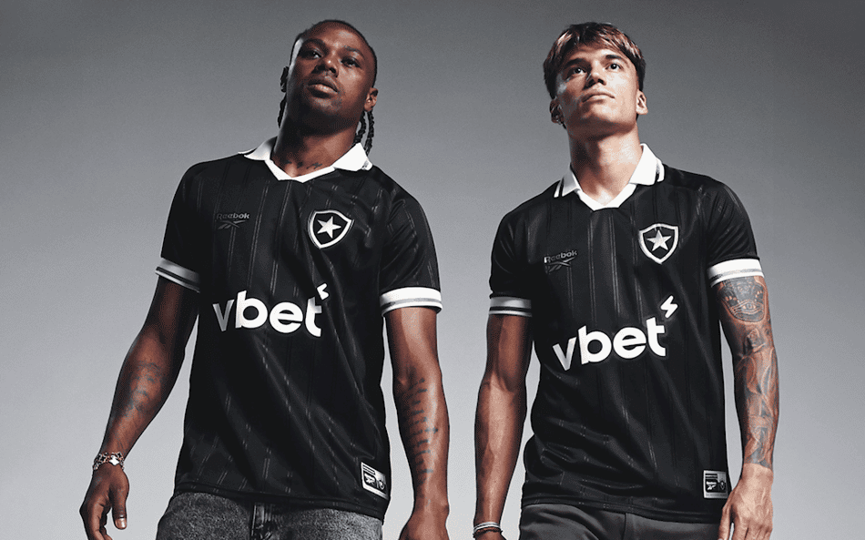 Botafogo lança uniforme II da linha 2025/2026; veja fotos