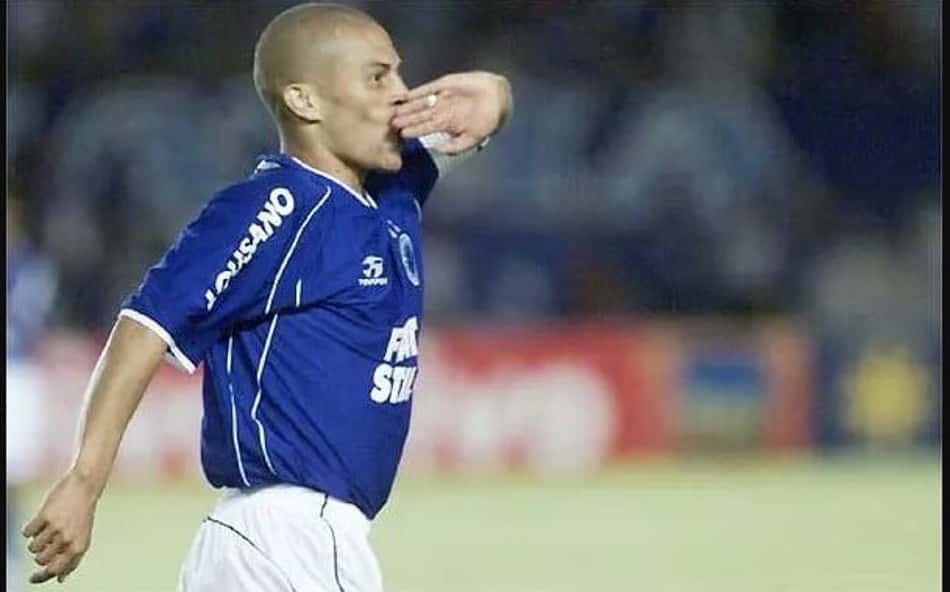 Cruzeiro 3 x 0 Grêmio no Brasileirão 2003; o jogo que deixou a Raposa 99% campeã
