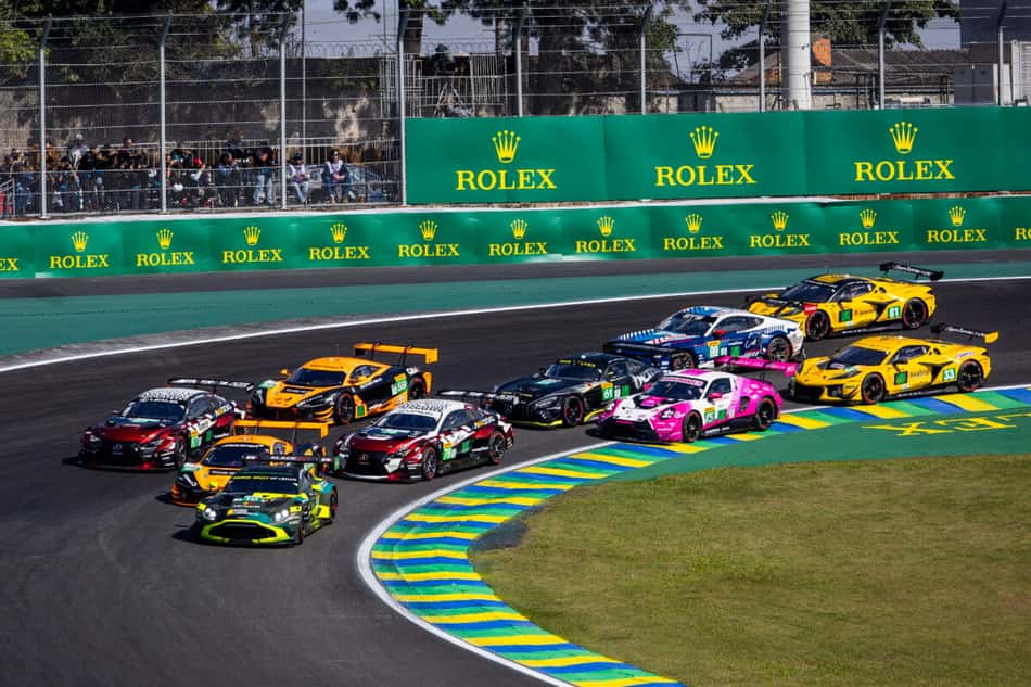 Anthony McIntosh teve um primeiro stint cheio de problemas (Foto: Julien Delfosse / DPPI)