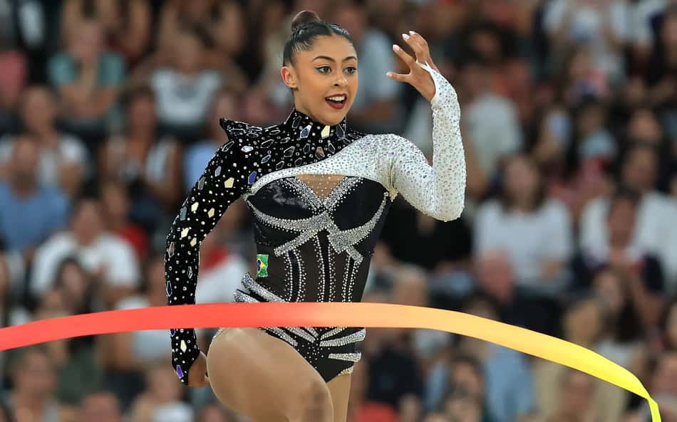 Bárbara Domingos disputa três finais na Copa do Mundo de Ginástica Rítmica
