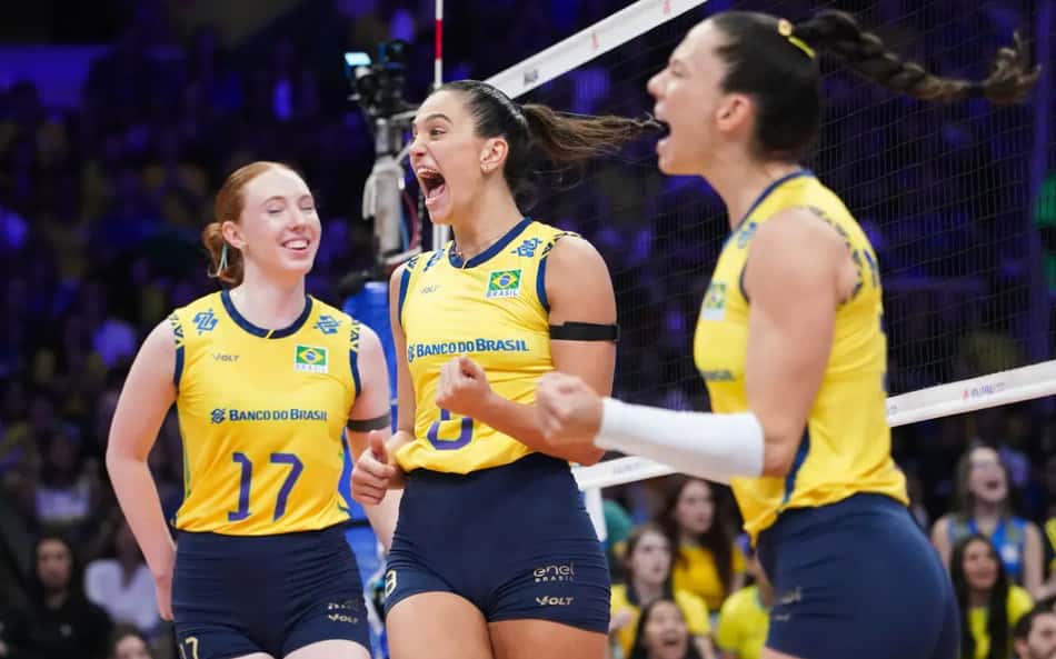 Contra a Polônia, Julia Kudiess bate recorde de Carolana com Brasil em VNL