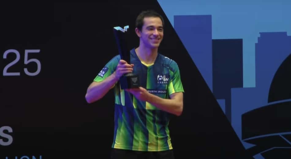 Hugo Calderano vence Mizuki Oikawa e leva título do WTT Buenos Aires (Foto: Reprodução/Cazé TV)
