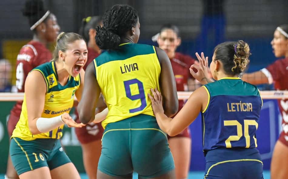 Seleção Brasileira feminina de vôlei vence Venezuela na estreia na Copa América