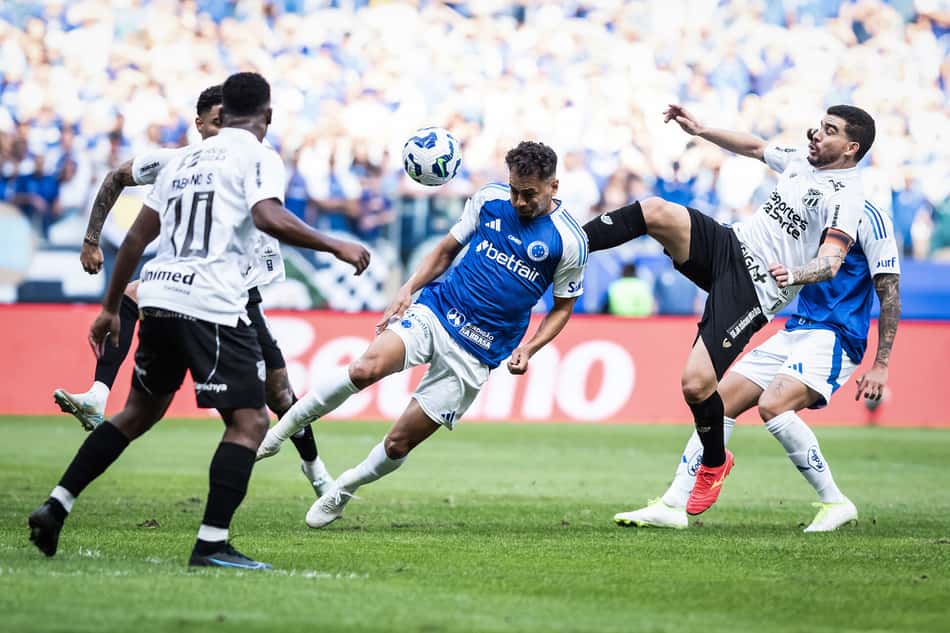 Cruzeiro x Ceará no Mineirão