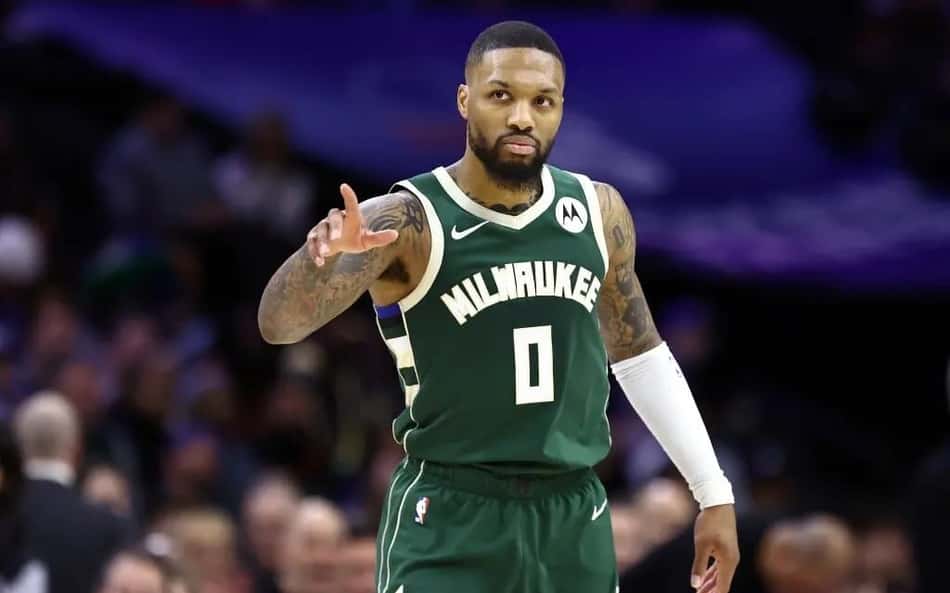 damian-lillard-0-milwaukee-bucks-77186519