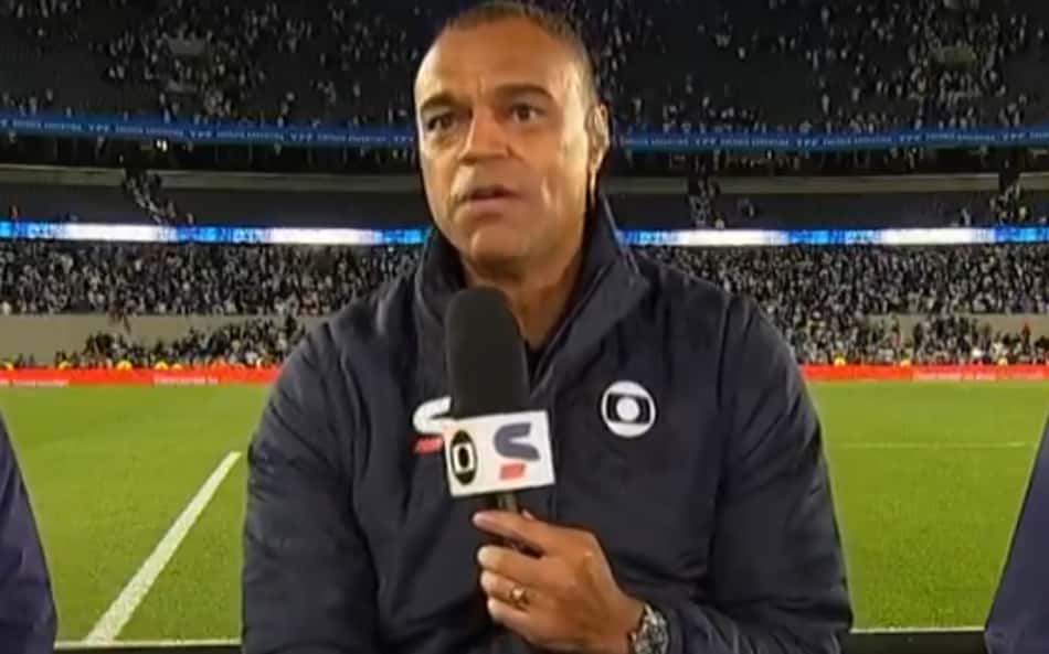 Denílson desmente narrativa sobre brasileiro no Mundial: 'Caiu por terra'