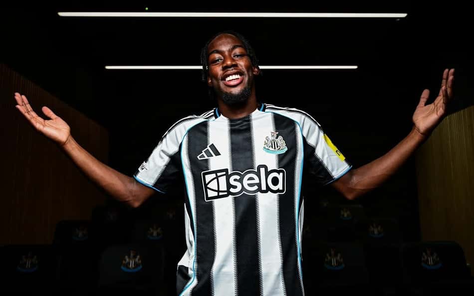 Clube da Premier League anuncia segundo reforço mais caro de sua história