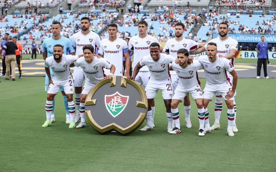 BASTIDORES: Veja o discurso emocionante de Thiago Silva antes da vitória do Fluminense